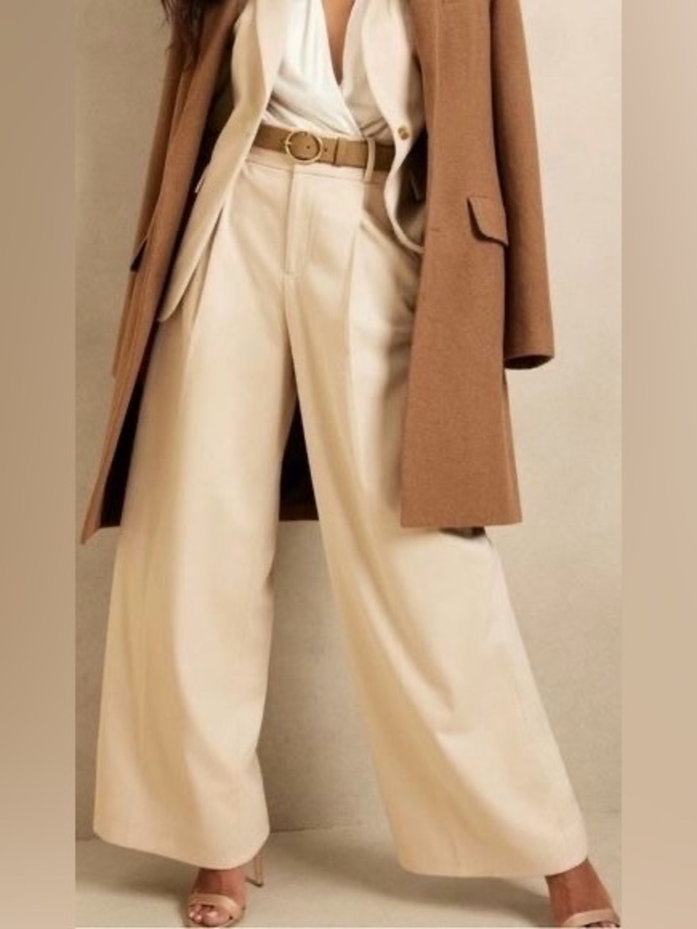 Banana Republic Fabulous Wide Cream Leg Jeans